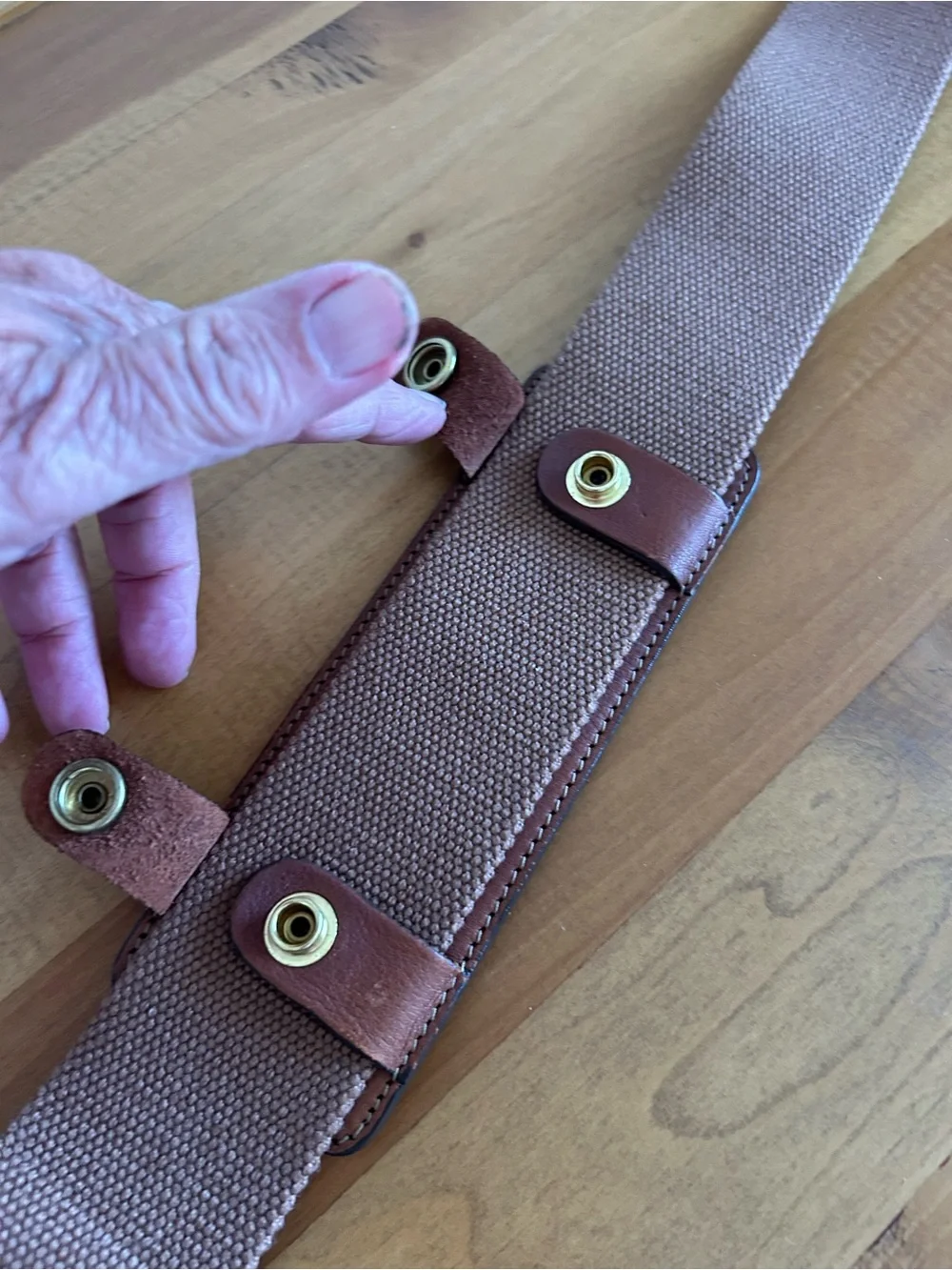 Ghurka Brand Chestnut Brown Webbed Shoulder Strap with Brass Hardware - Picture 8 of 8